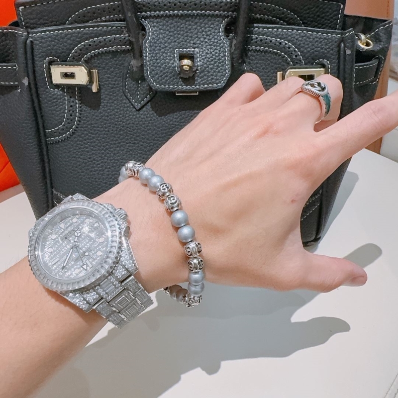 Gvc*1 bracelets